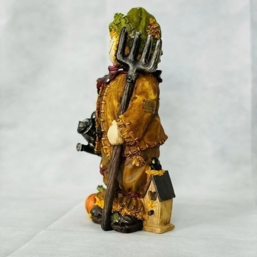 Unique Vintage outdoor resin